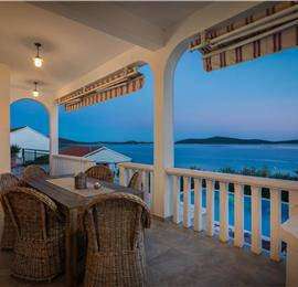 4 Bedroom Villa with Pool near Milna, Brac Island Sleeps 8 